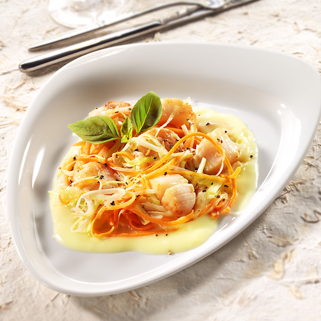 Tiefsee-Scallops in Pernod-Butter