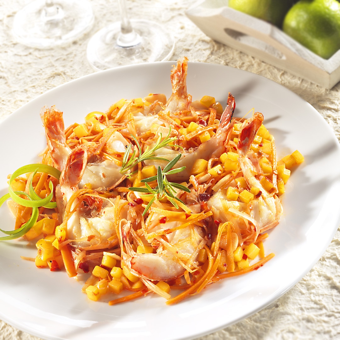 Riesengarnelen in Knoblauch-Ingwer-Chili-Tomatensauce